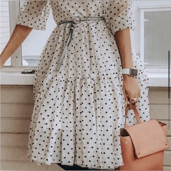 H&M Cream Polka Dot Spot Sheer
Tulle Mesh Tiered Midi Medium NWT - Picture 3 of 5